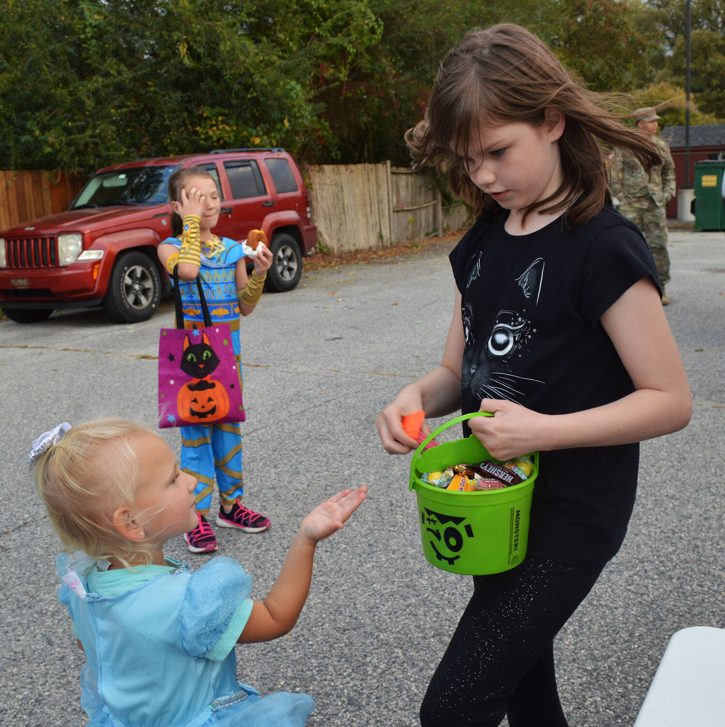 National Guard offers goodies at trunkortreat Bay to Bay